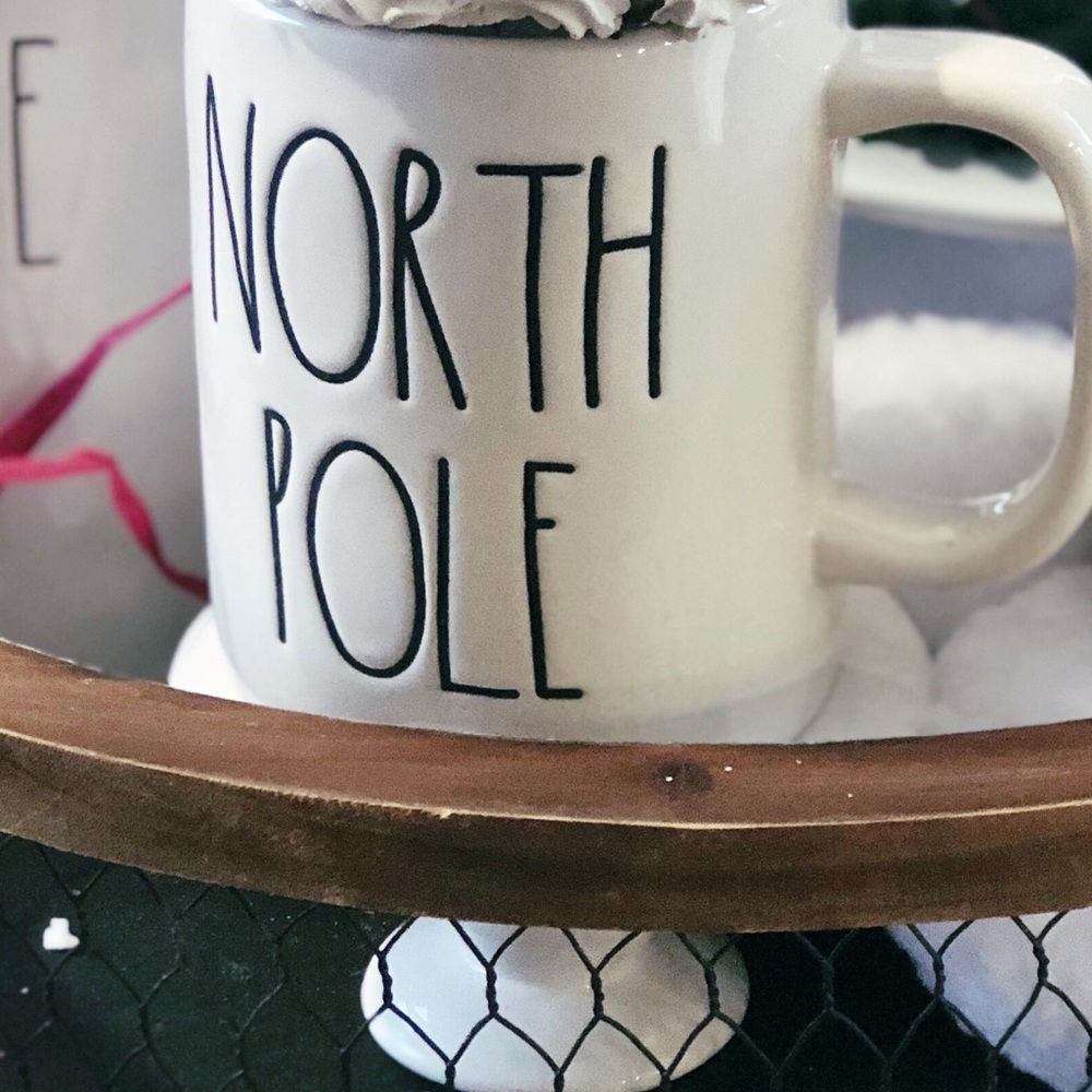 Rae Dunn Mugs